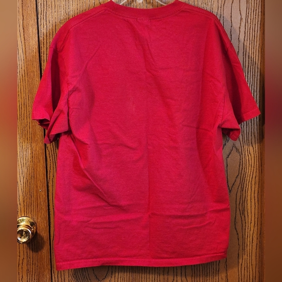 Tennessee River Red Christmas 🎄 T-shirt size Large - Picture 3 of 5